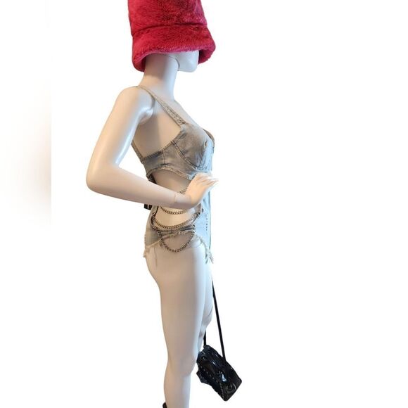 Fashion Nova - Picture 8 of 10